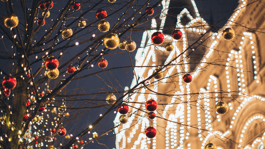 Pourquoi certaines villes renoncent aux illuminations de Noël ?